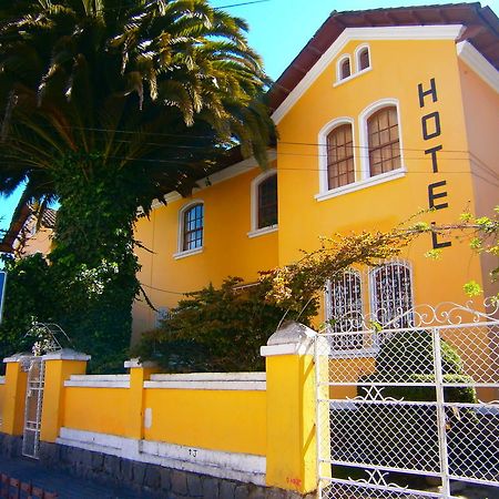 The Yellow House Quito Exteriör bild